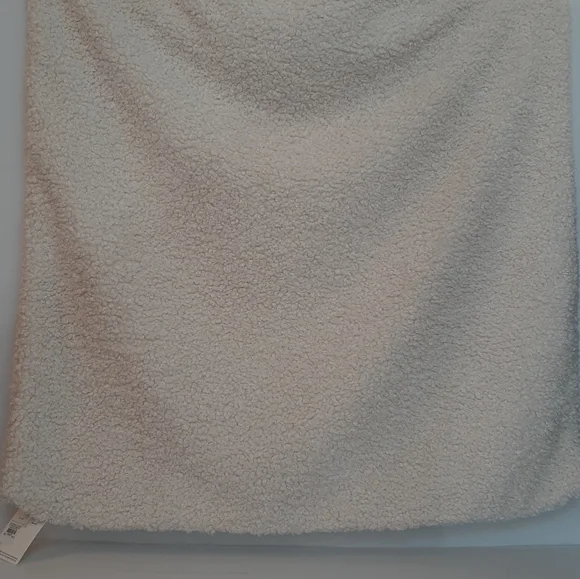 **Pottery Barn 30" Cozy Teddy PillowCover Ivory
